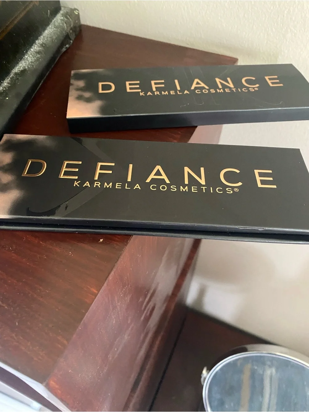Defiance Eyeshadow Palette - Neutral Brown & Gold Shades